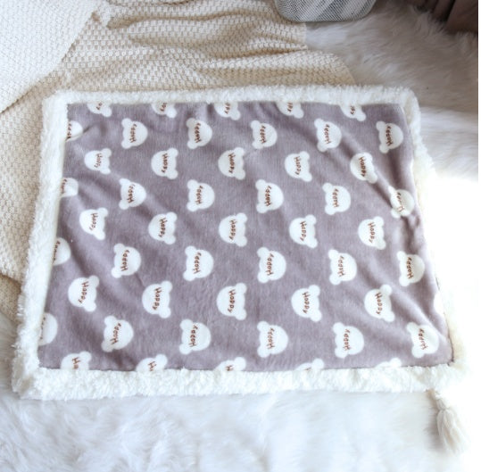 Warm Printed Flannel Pet Cartoon Dog Blanket