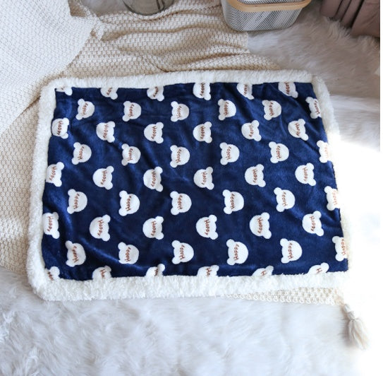 Warm Printed Flannel Pet Cartoon Dog Blanket